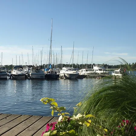 Tammisaaren Kaupunginhotelli 3*